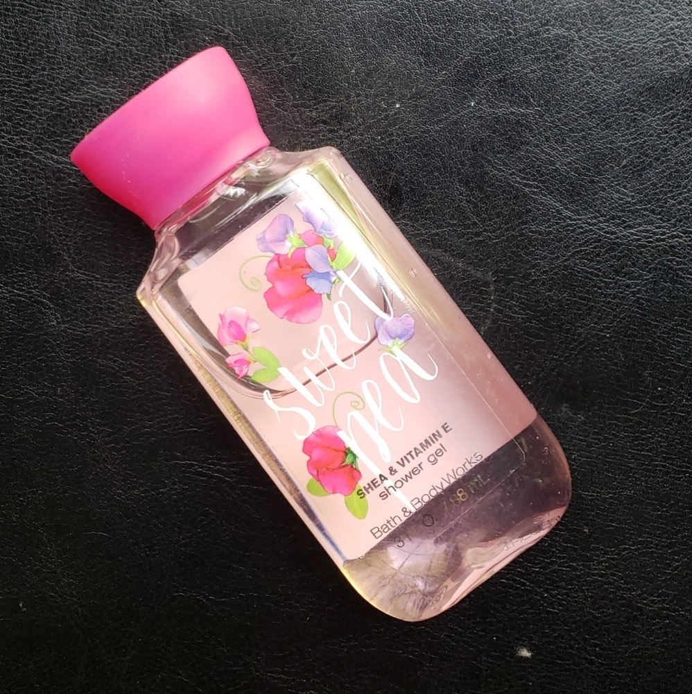 🤑FREEWHEN BUNDLED🤑 Sweet Pea Body Wash Travel Size